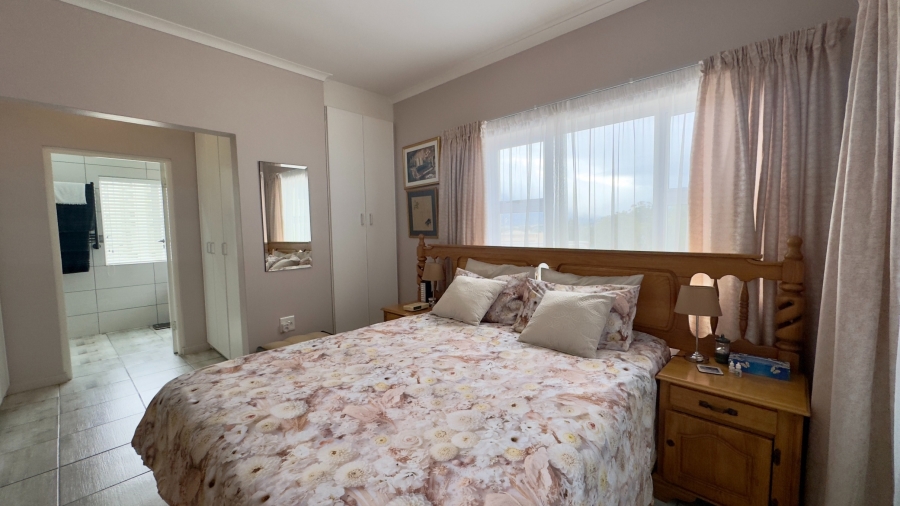 3 Bedroom Property for Sale in Strand South Western Cape
